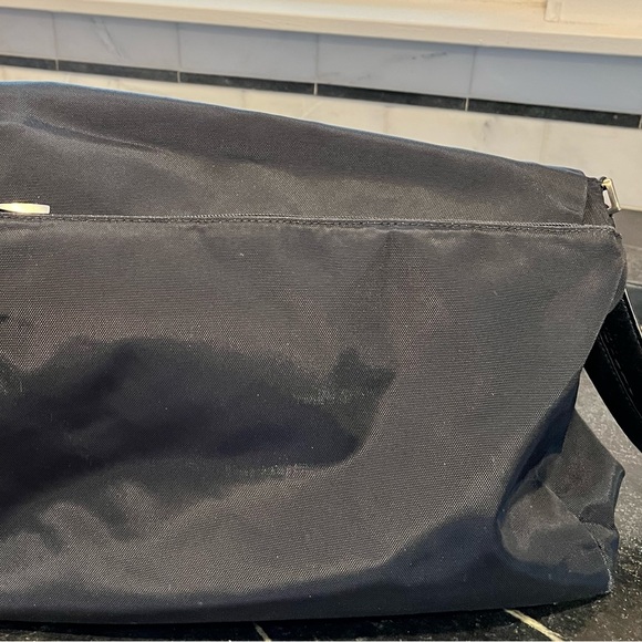 Black Tumi messenger bag - Picture 2 of 5